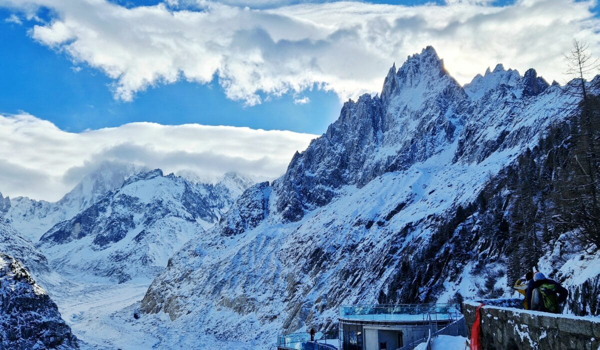 Vue hivernale sur la Mer de Glace à Chamonix.